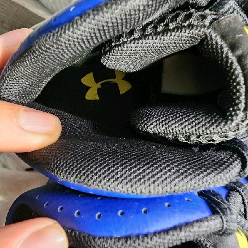 Under Armour Jet 2019 Sz 5 Youth=6.5Womens 008849 Blue Black Basketball Sneakers