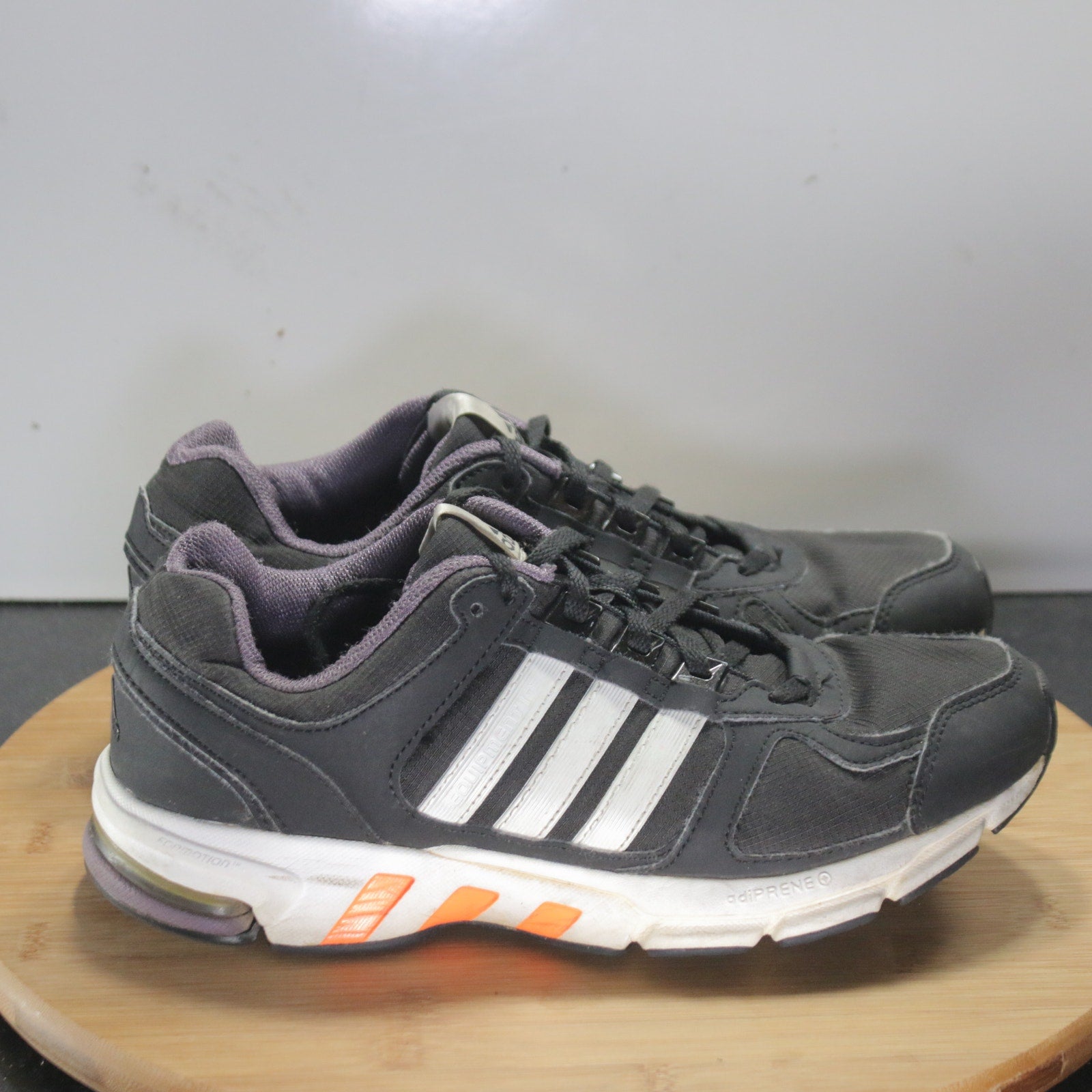 adidas Equipment Low Size 7 Womens 008404 Black White Running Athletic Sneakers