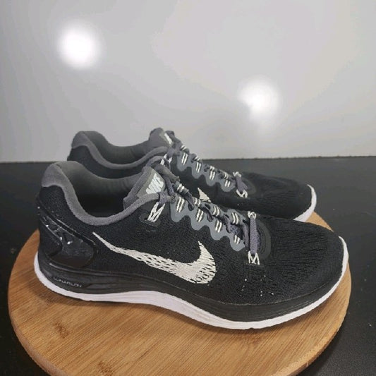 Nike LunarGlide 5 Low Sz 9.5 Womens 009052 Black White Running Sneakers Shoes