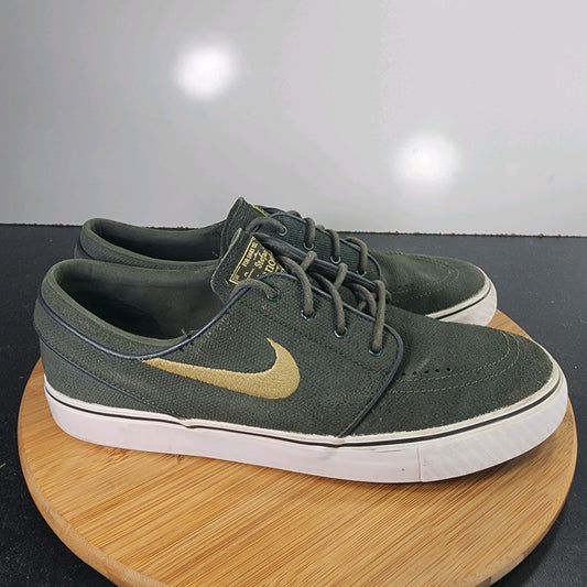 Men's Nike SB Dunk Low Sz 10 010165 Green Canvas Skateboarding Casual Sneakers