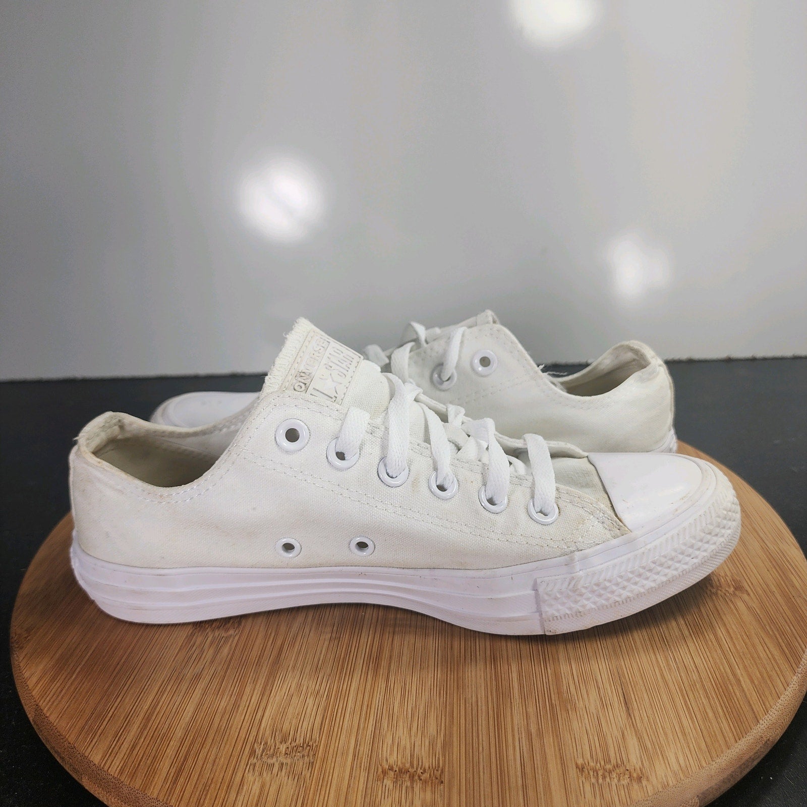 Women's Converse Chuck Taylor All Star Sz 8 009999 Triple White Casual Sneakers