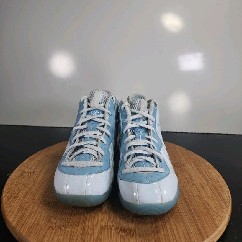 Nike Little Posite One Sz 2 Big Kids 008956 Light Blue White Basketball Sneakers