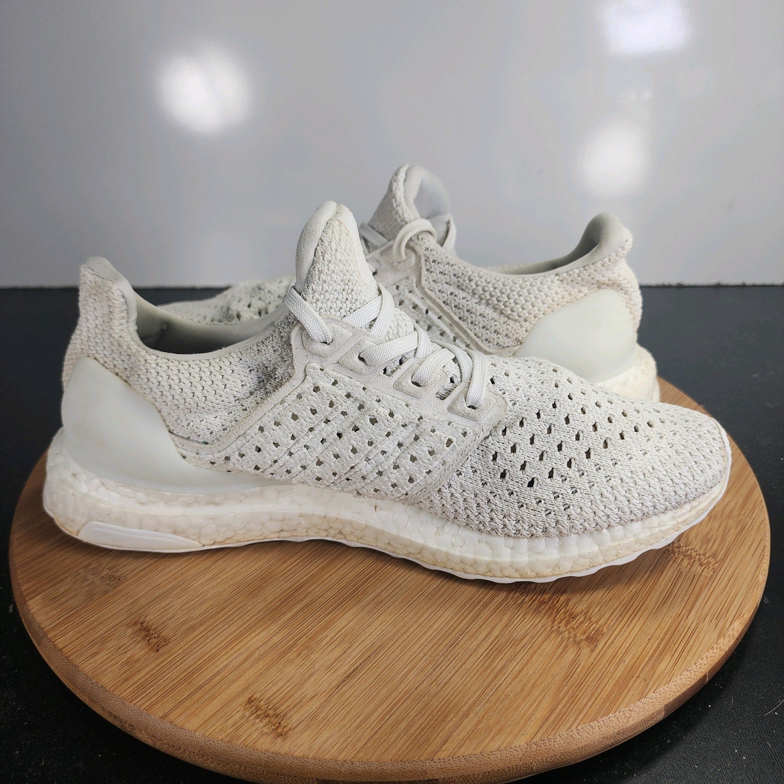 Sz 7 Youth Fit 8.5Women's adidas Ultraboost 009858 White Knit Running Sneakers