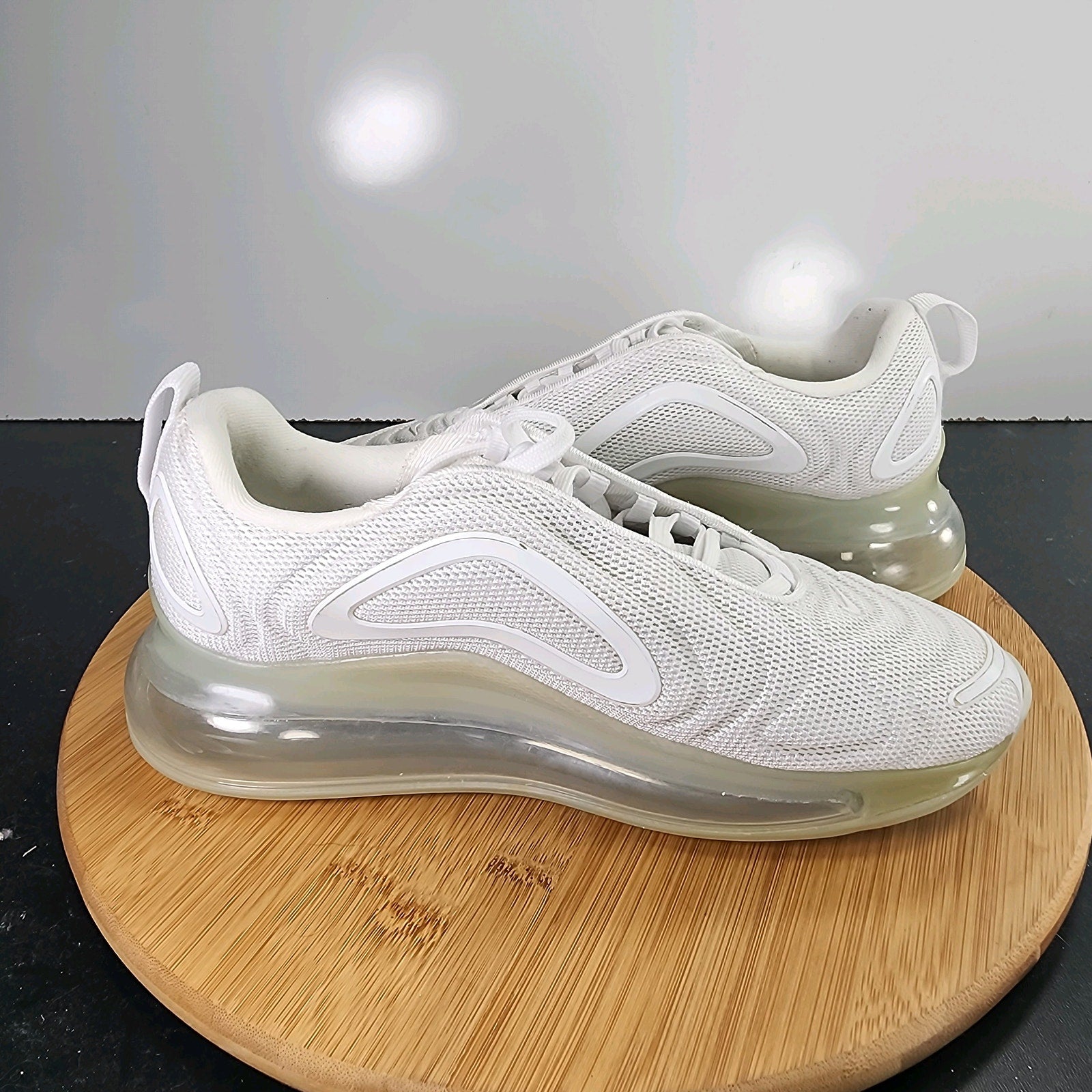 Women's Nike Air Max 720 Low Sz 6.5 010242 White Mesh Running Training Sneakers