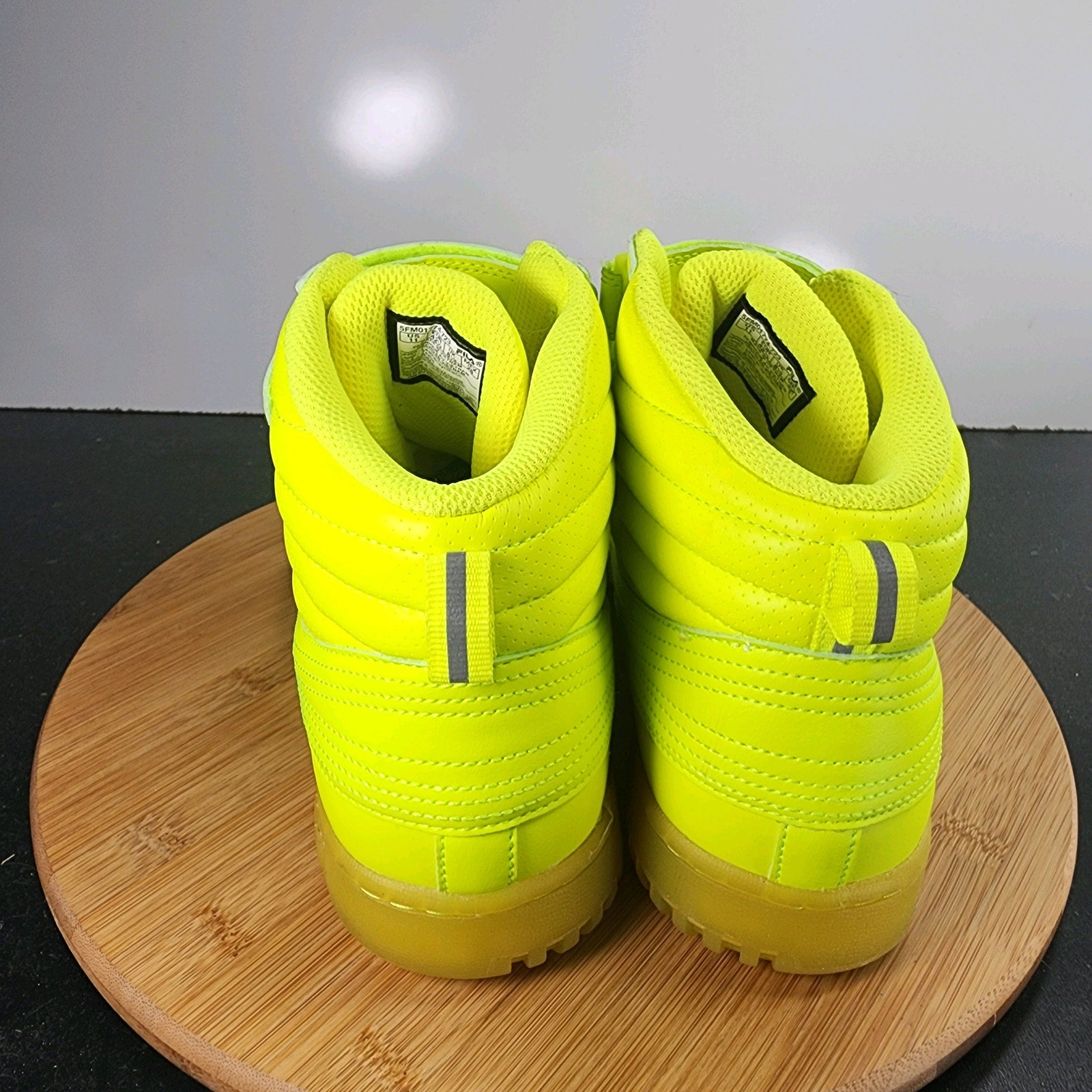 Women's Reebok Classic Mid Sz 11 010160 Neon Yellow Leather Basketball Sneakers