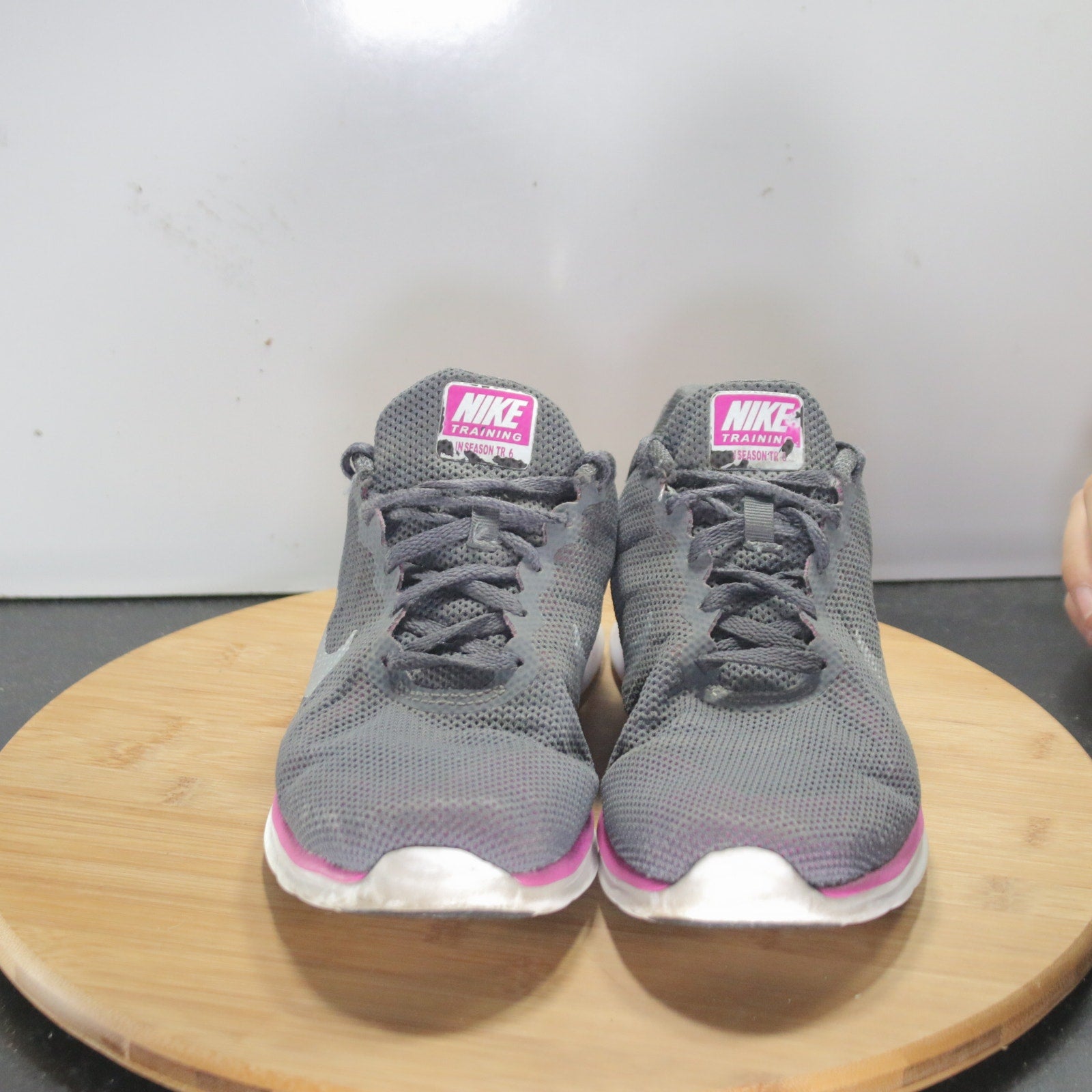 Nike In-Season TR 6 Low Size 6.5 Womens 008245 Gray Pink Cross Training Sneakers