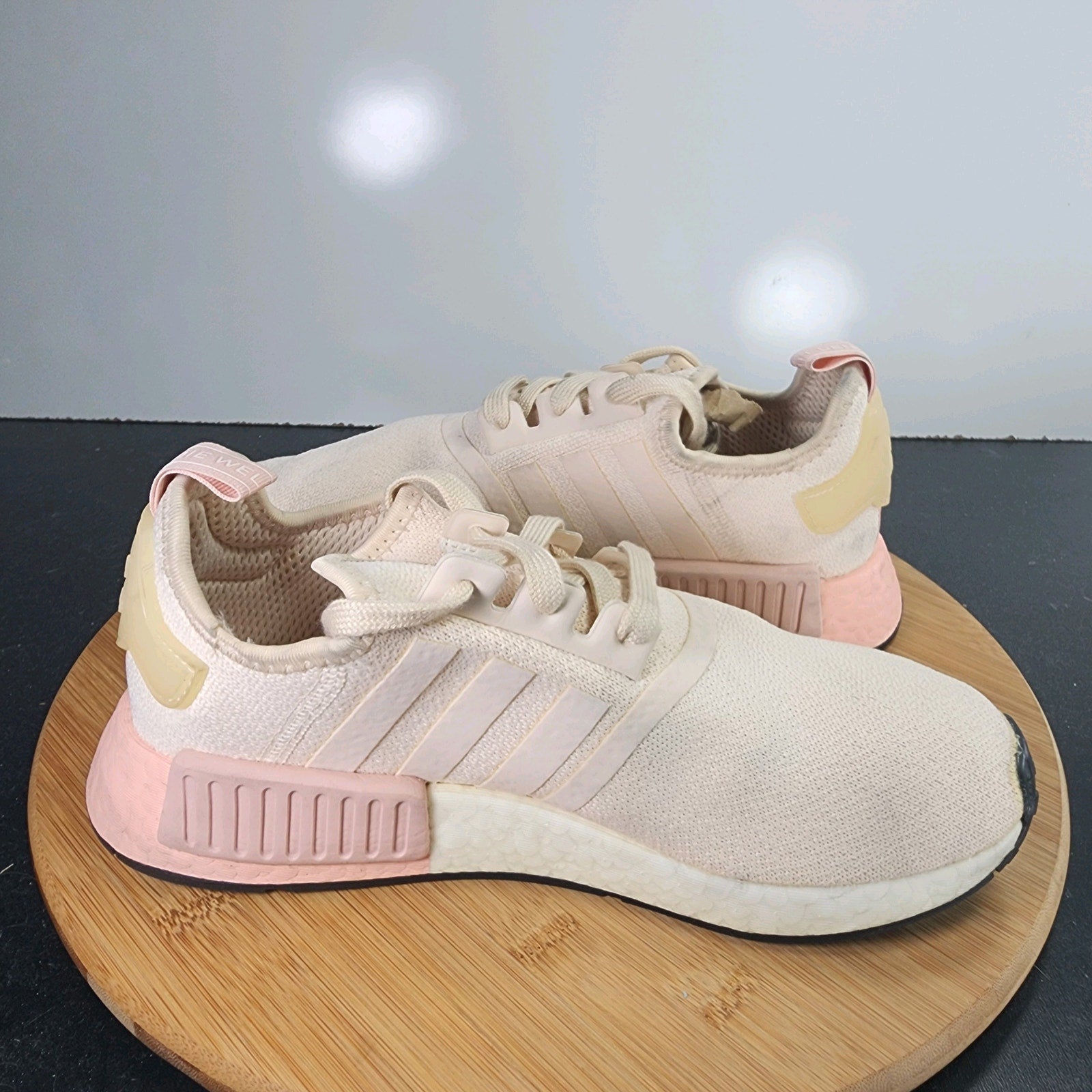 Womens Adidas NMD_R1 Low Sz 7.5 010158 Beige Pink Mesh Running Training Sneakers