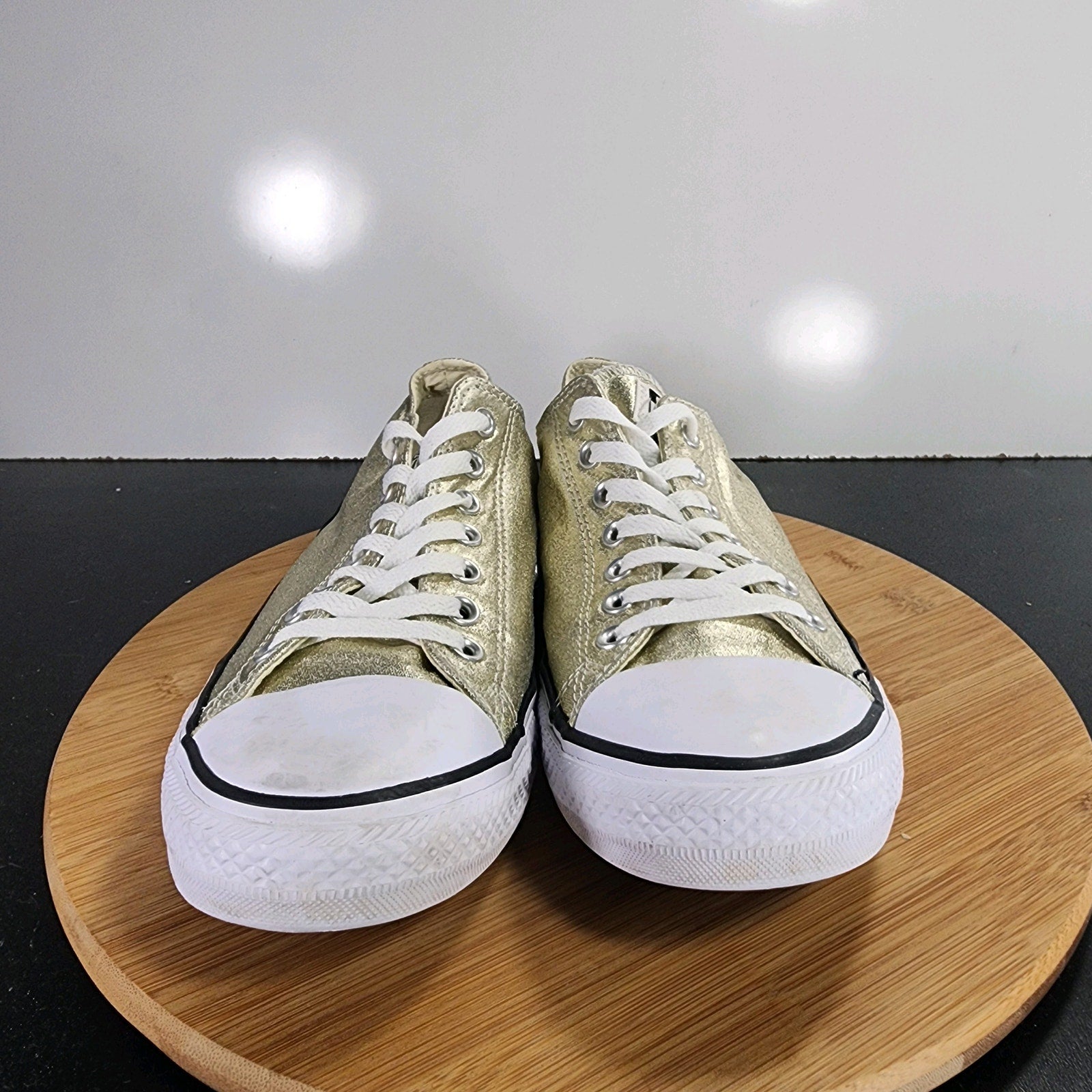 Converse Chuck Taylor All Star Sz 10 Mens 009483 Gold Metallic Canvas Sneakers