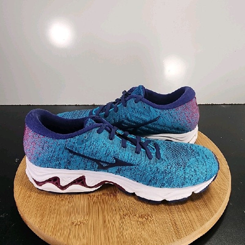 Mizuno Wave Inspire 16 Low Sz 9 Womens 008929 Blue Purple Running Sneakers Shoes