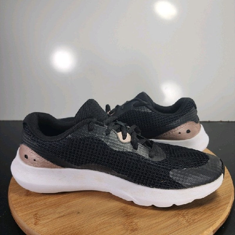 Under Armour Surge 3 Low Sz 11 Womens 008927 Black Pink Running Sneakers Shoes