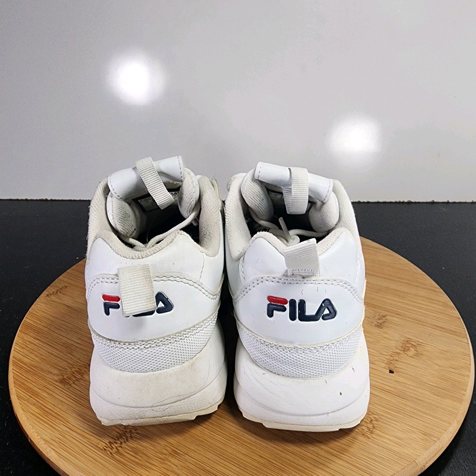 FILA Disruptor II Low Sz 7 Womens 009348 White Leather Athletic Sneakers Shoes