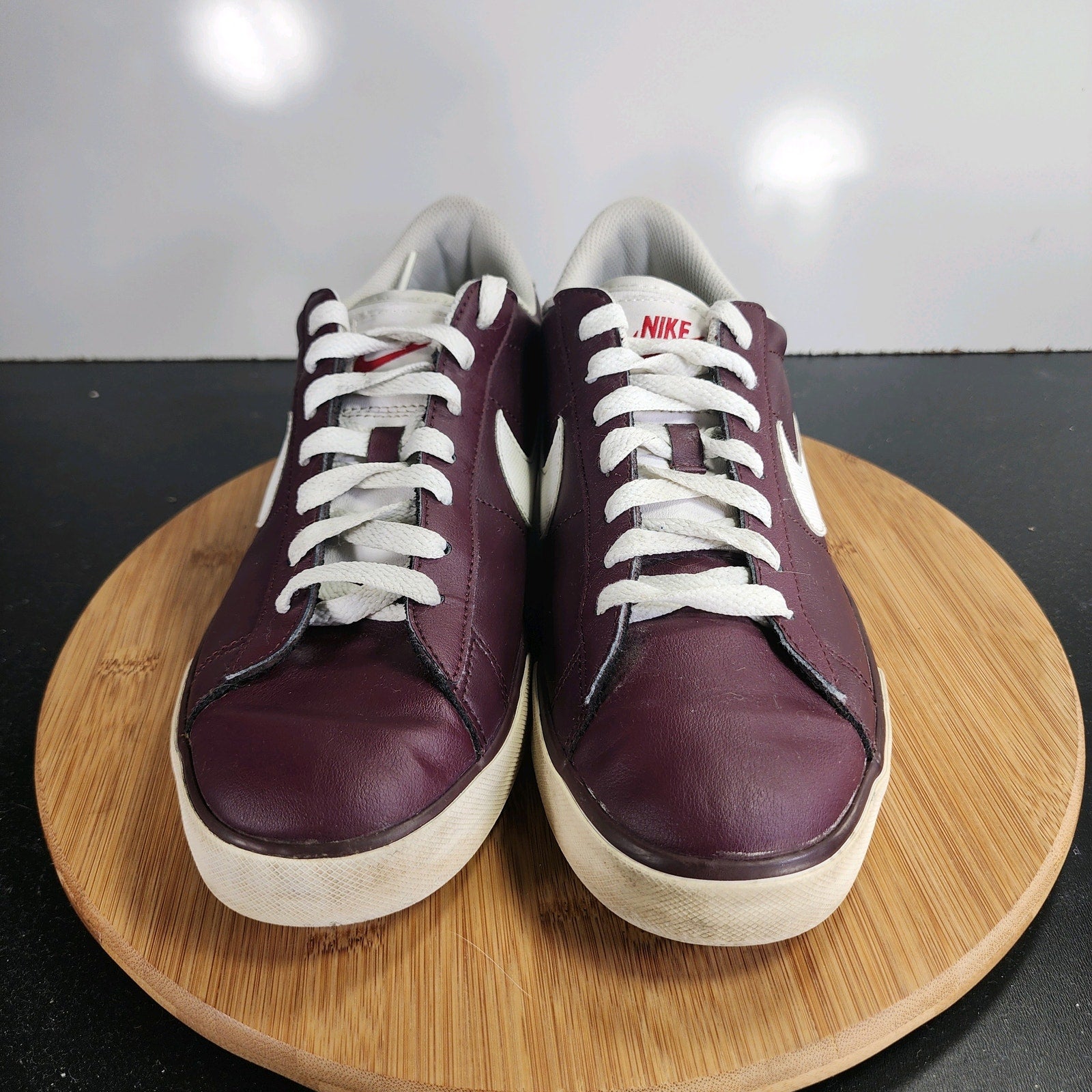 Nike Sweet Classic Low Sz 9.5 Mens 009575 Burgundy Leather Tennis Sneakers Shoes