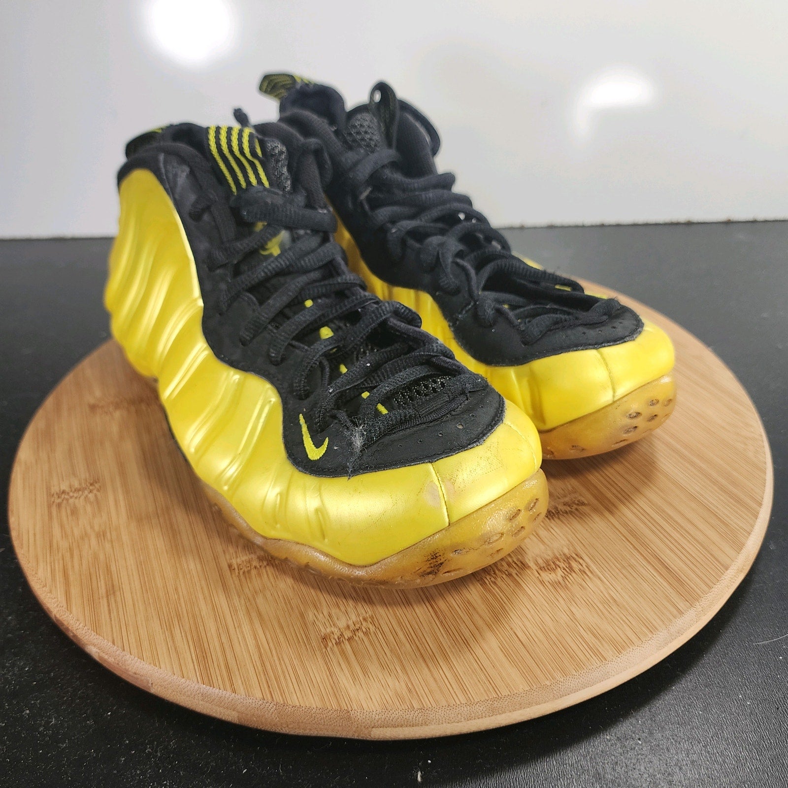 Sz 6.5 Youth Fit 7.5 Womens Nike Air Foamposite 009813 Gold Basketball Sneakers