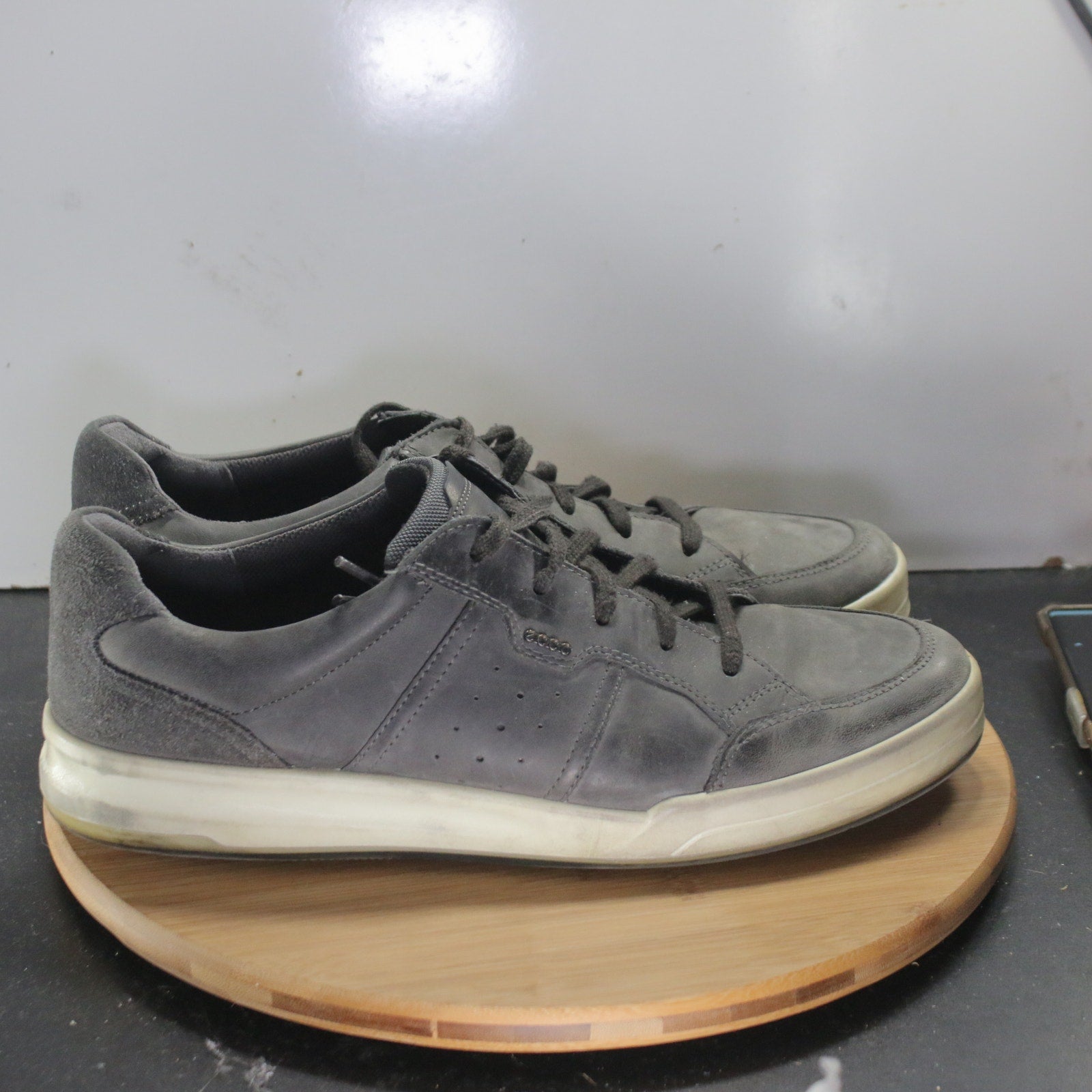 ECCO Classic Suede Leather Low Size 14 Mens 008303 Gray Casual Sneakers Shoes