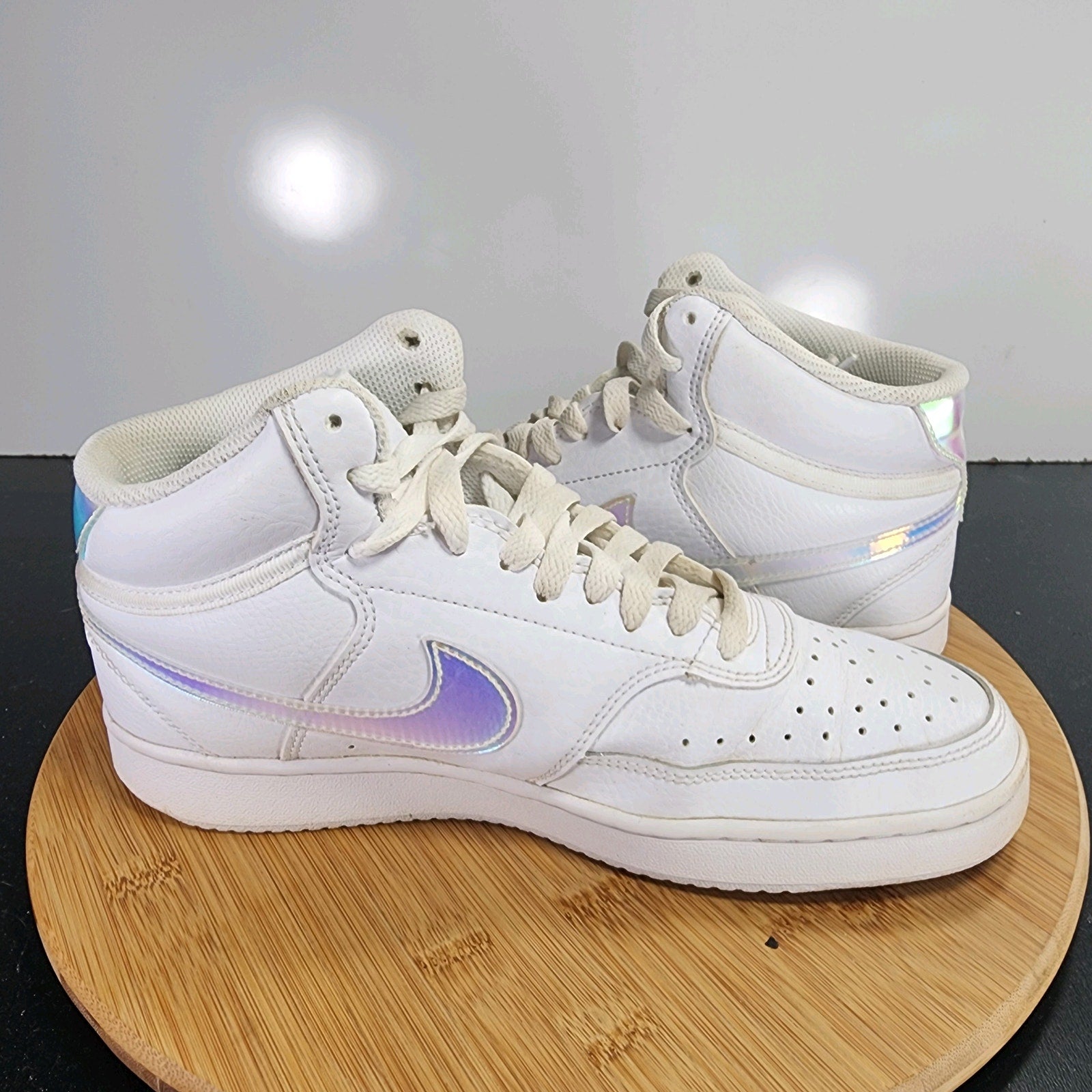 Nike Court Vision Mid Sz 9.5Womens 009343 White Blue Leather Basketball Sneakers