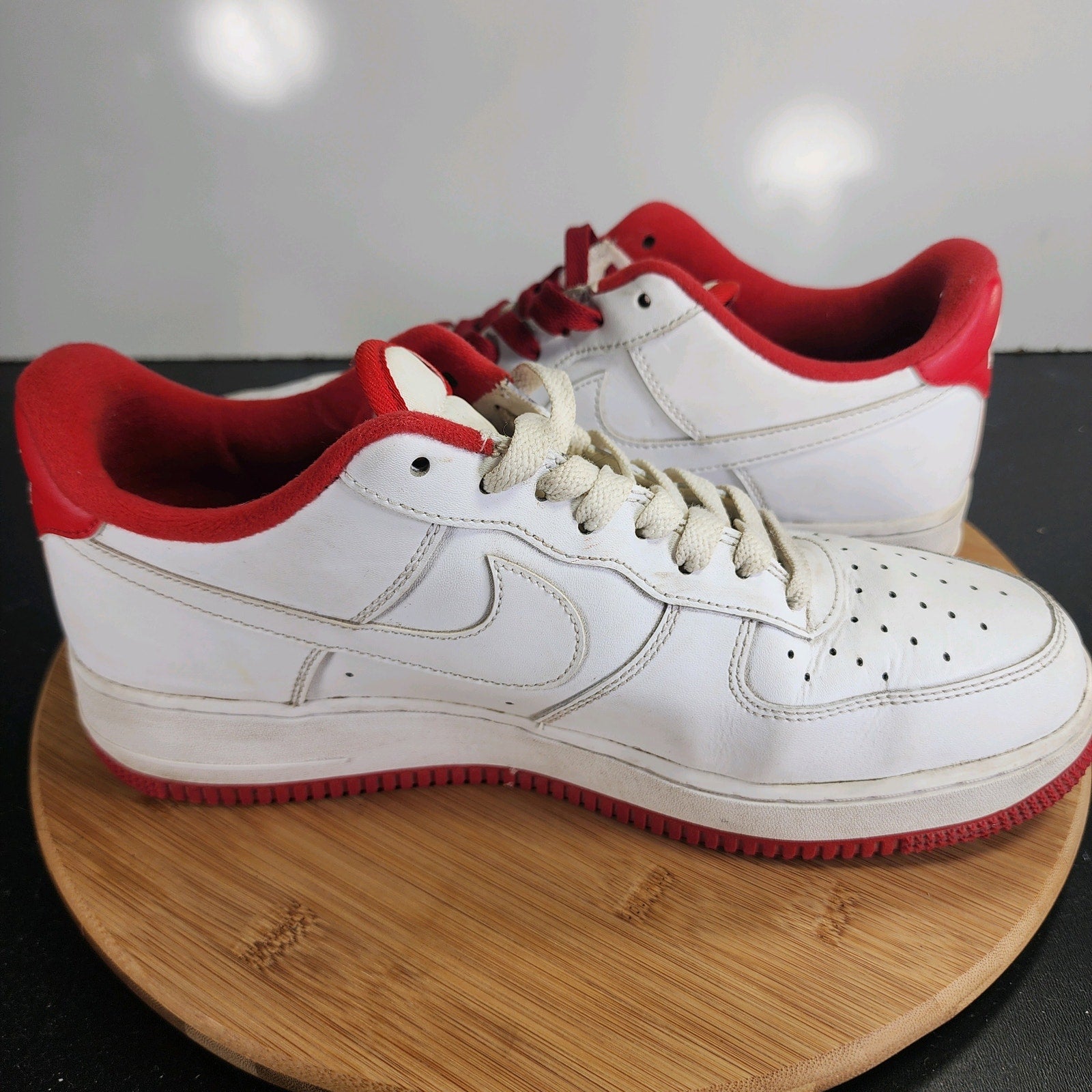 Nike Af1 Air Force 1 Low Sz 9Mens 009595 White Red Leather Casual Sneakers Shoes