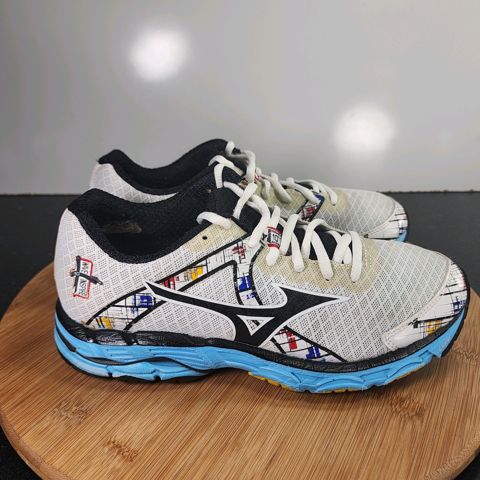 Women's Mizuno Wave Rider Sz 7 010181 White Blue Mesh Running Training Sneakers