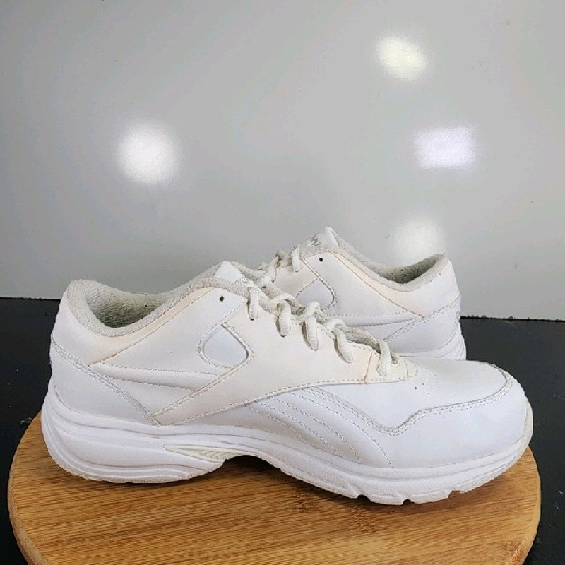 Reebok DMX Max Classic Low Sz 9.5 Womens 008979 Triple White Athletic Sneakers