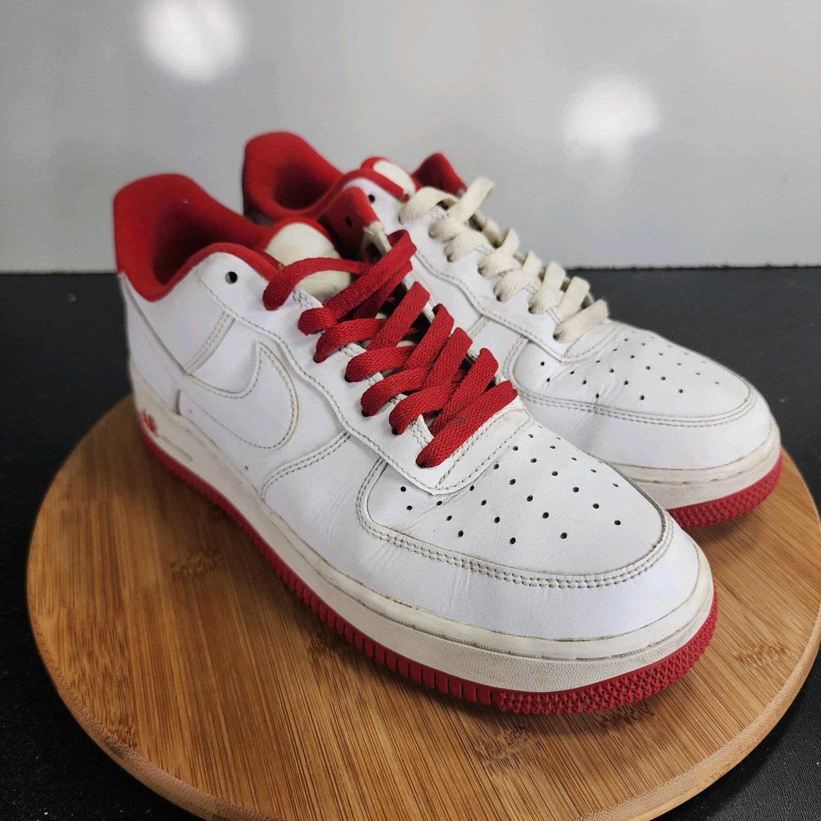 Nike Af1 Air Force 1 Low Sz 9Mens 009595 White Red Leather Casual Sneakers Shoes