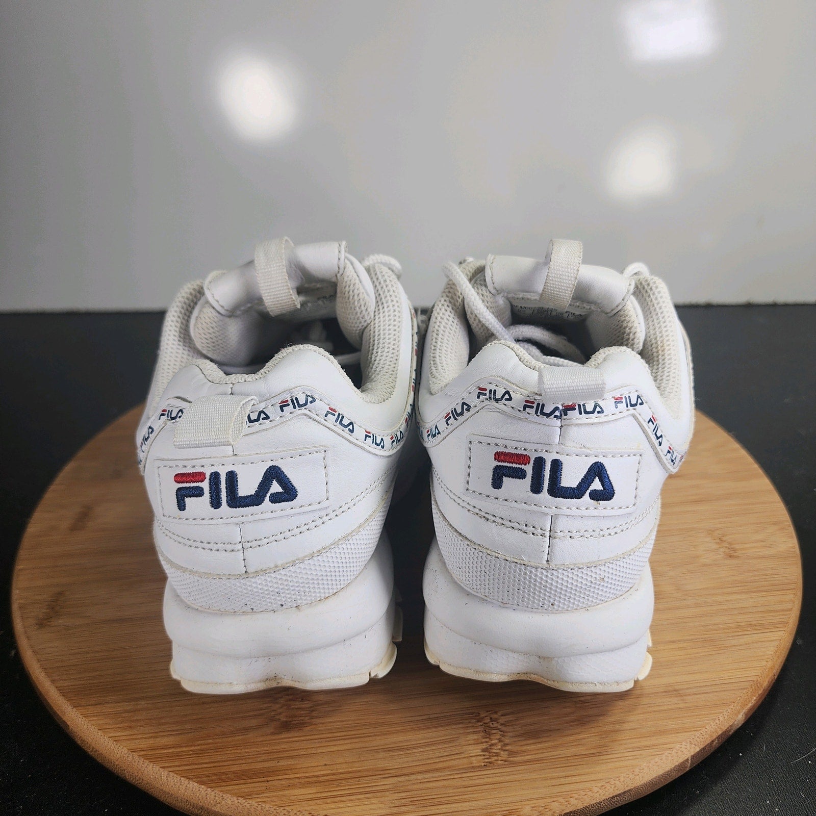 Sz 4.5Youth Fit 6Womens FILA Disruptor II 009871 White Leather Athletic Sneakers