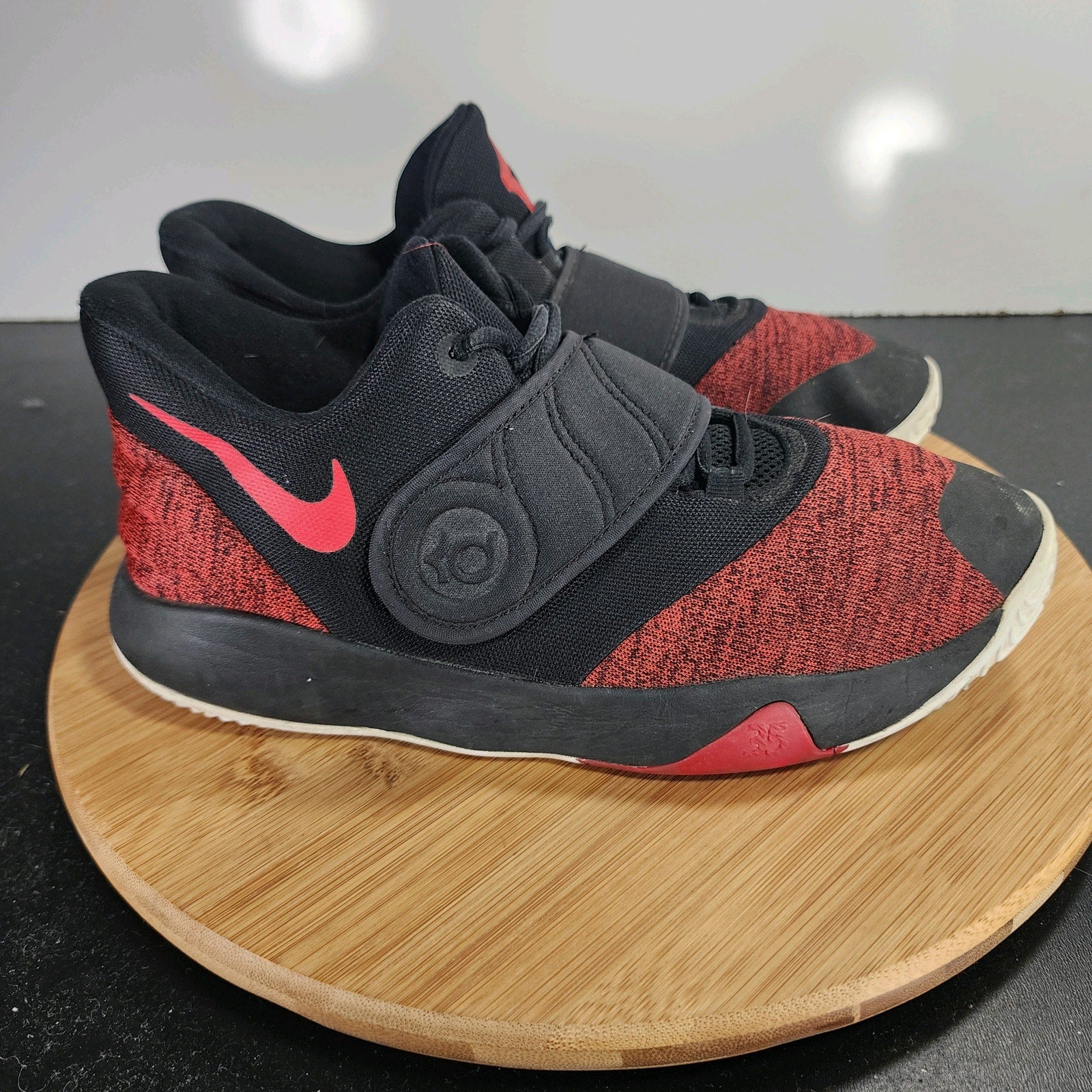 Nike KD Trey 5 Mid Sz 7Youth=8.5Womens 009729 Red Mesh Basketball Sneakers Shoes