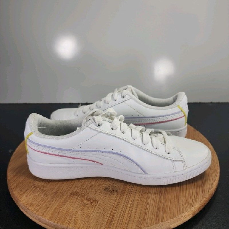 PUMA Vikky V2 Low Sz 8 Womens 009069 White Leather Running Athletic Sneakers