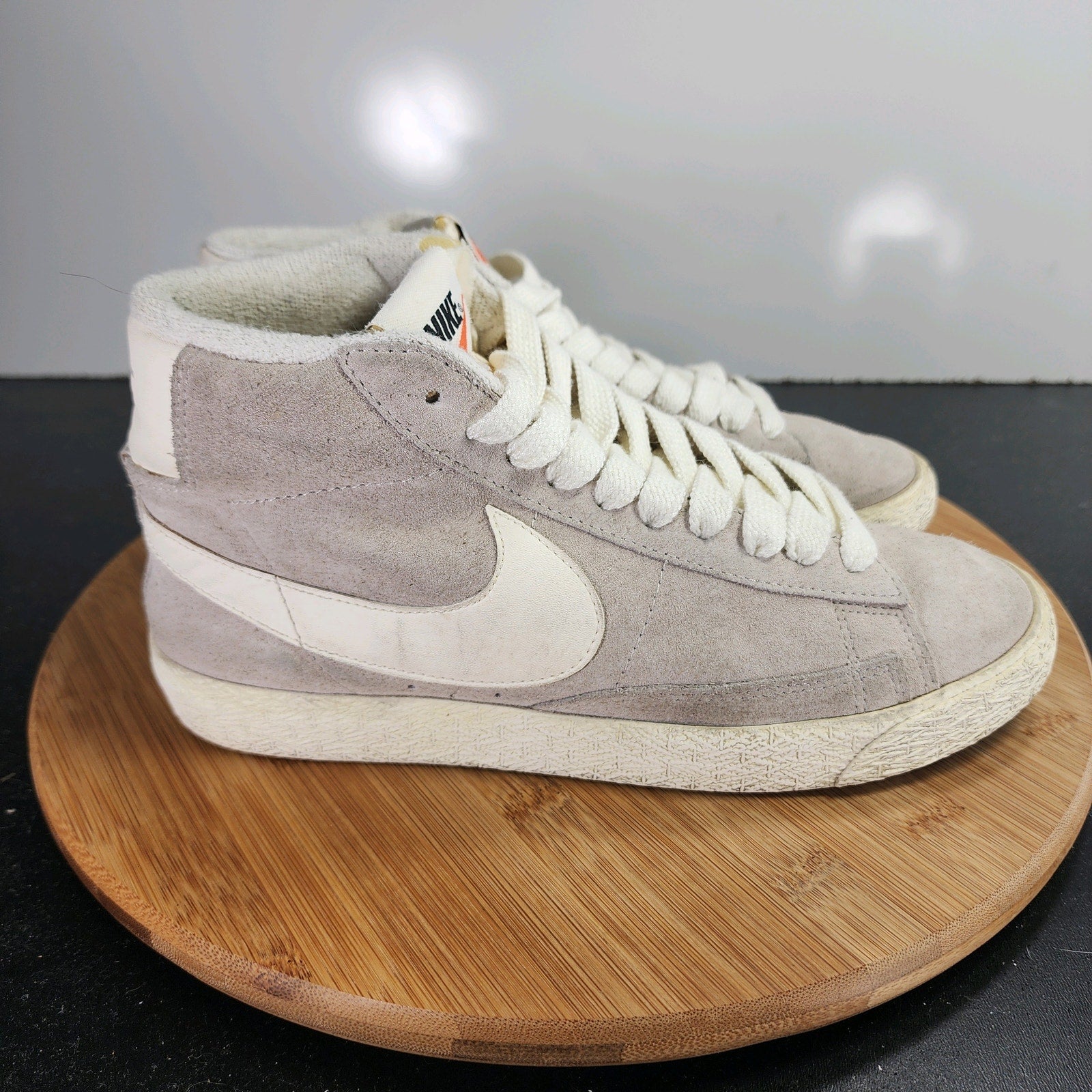 Womens Nike Blazer Mid Sz 7.5 009910 Gray White Suede Casual Sneakers Shoes