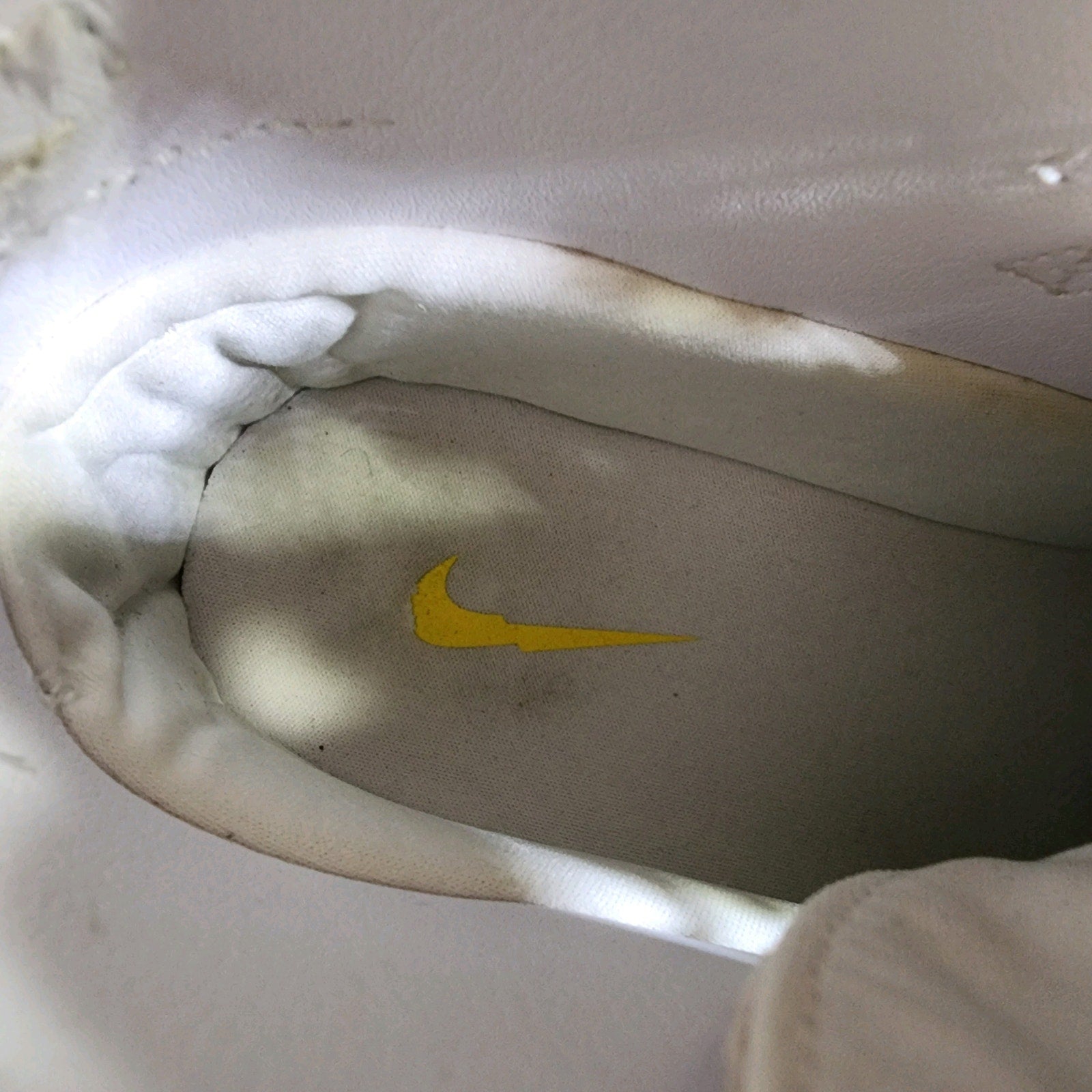 Nike Vandalized LX Mid Sz 8 Womens 009439 White Chrome Yellow Athletic Sneakers