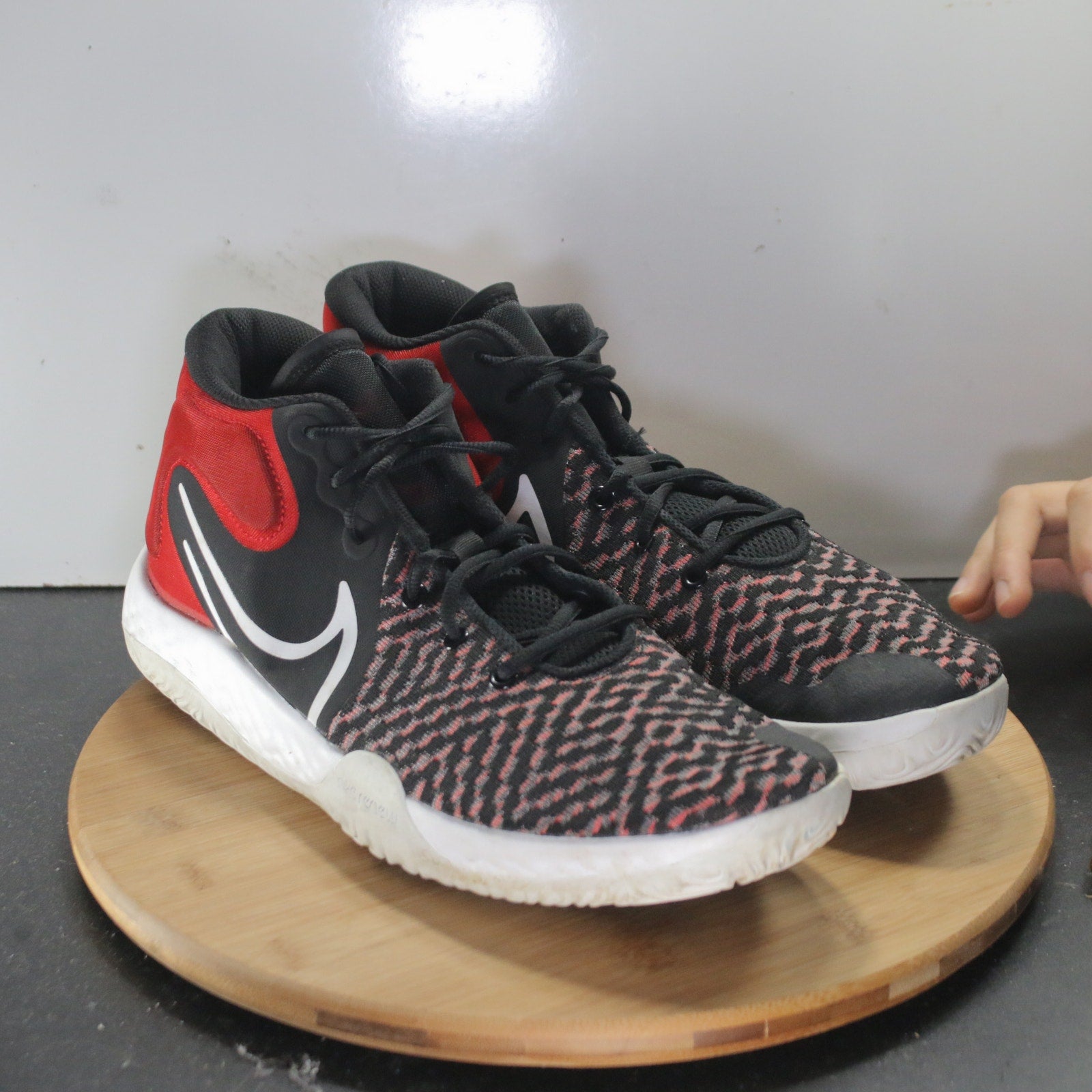 Nike KD Trey 5 Low Size 13 Mens 008526 Black University Red Basketball Sneakers