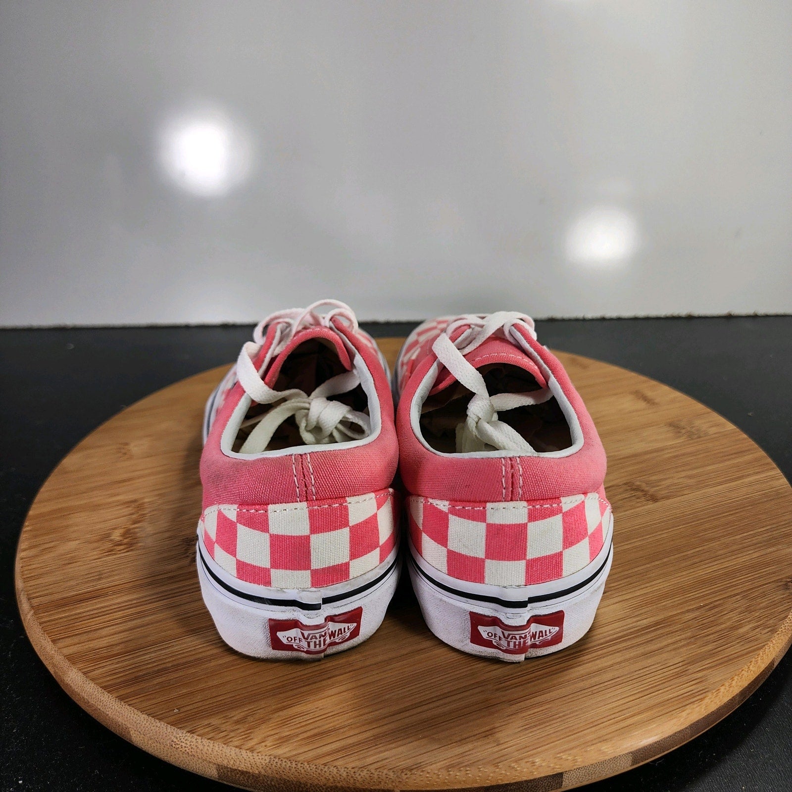 VANS Classic Sz 6 Womens 009529 Pink White Canvas Skateboarding Sneakers Shoes