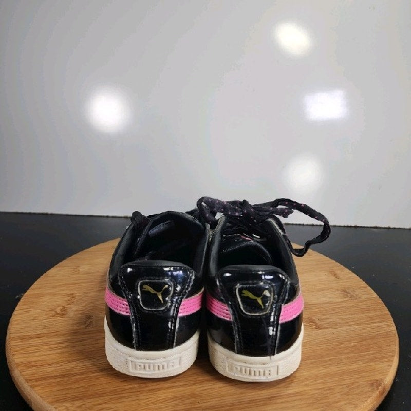 PUMA Basket Heart Low Sz 4 Big Kids 008984 Black Pink Patent Trainers Sneakers