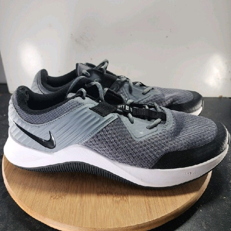 Nike MC Trainer Low Sz 13 Mens 008877 Cool Gray Black Running Sneakers Shoes