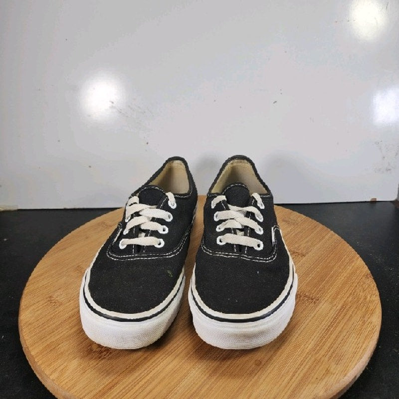 VANS Classic Low Sz 7 Womens 008816 Black White Skateboarding Sneakers Shoes