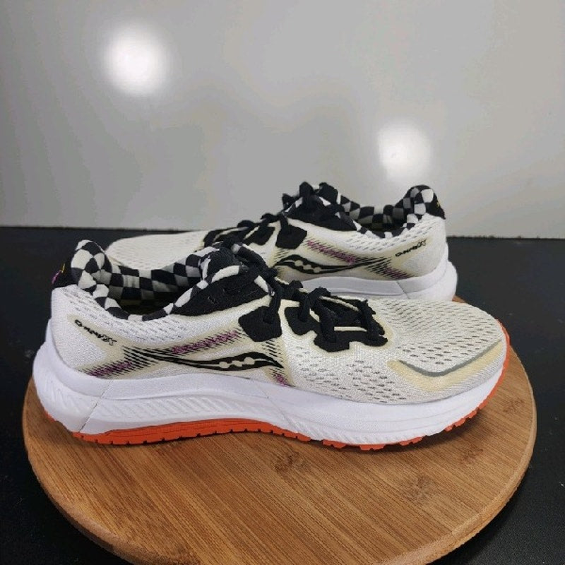 Saucony Omni 20 Low Sz 8.5 Womens 008932 White Black Running Athletic Sneakers