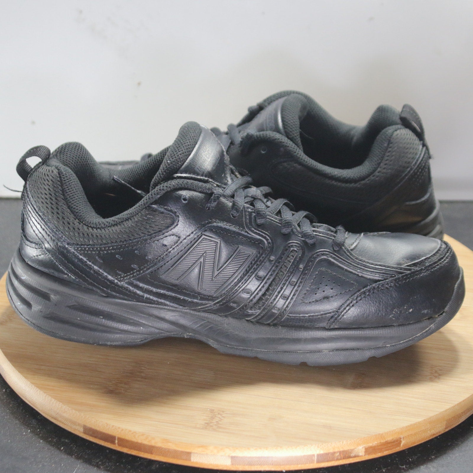 New Balance 409 Low Sz 8.5 Mens 008790 Triple Black Running Trainers Sneakers