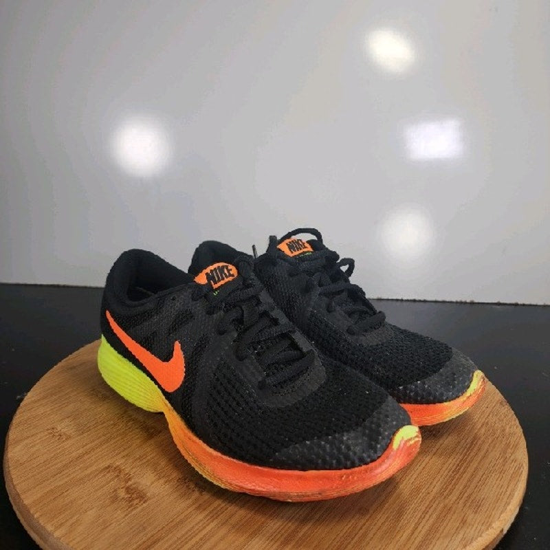 Nike Revolution 4 Low Sz 5 Youth=6.5Womens 008952 Black Orange Running Sneakers