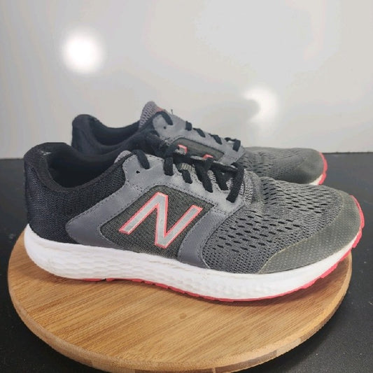 New Balance 520 4E Low Sz 11 Mens 009047 Gray Black Running Athletic Sneakers