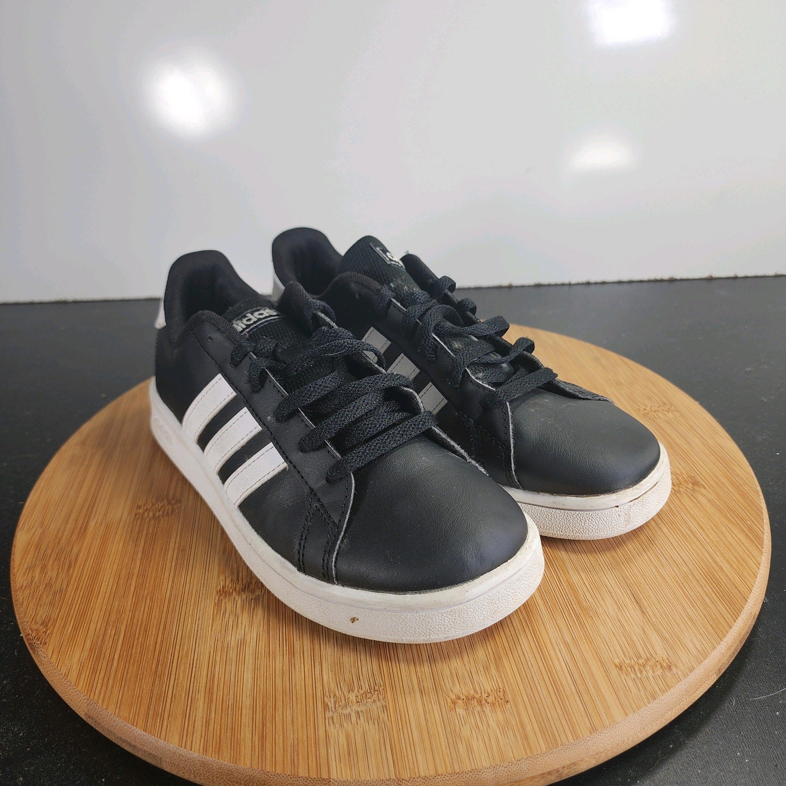 Big Kids Adidas Grand Court Sz 3 009809 Black Leather Casual Training Sneakers