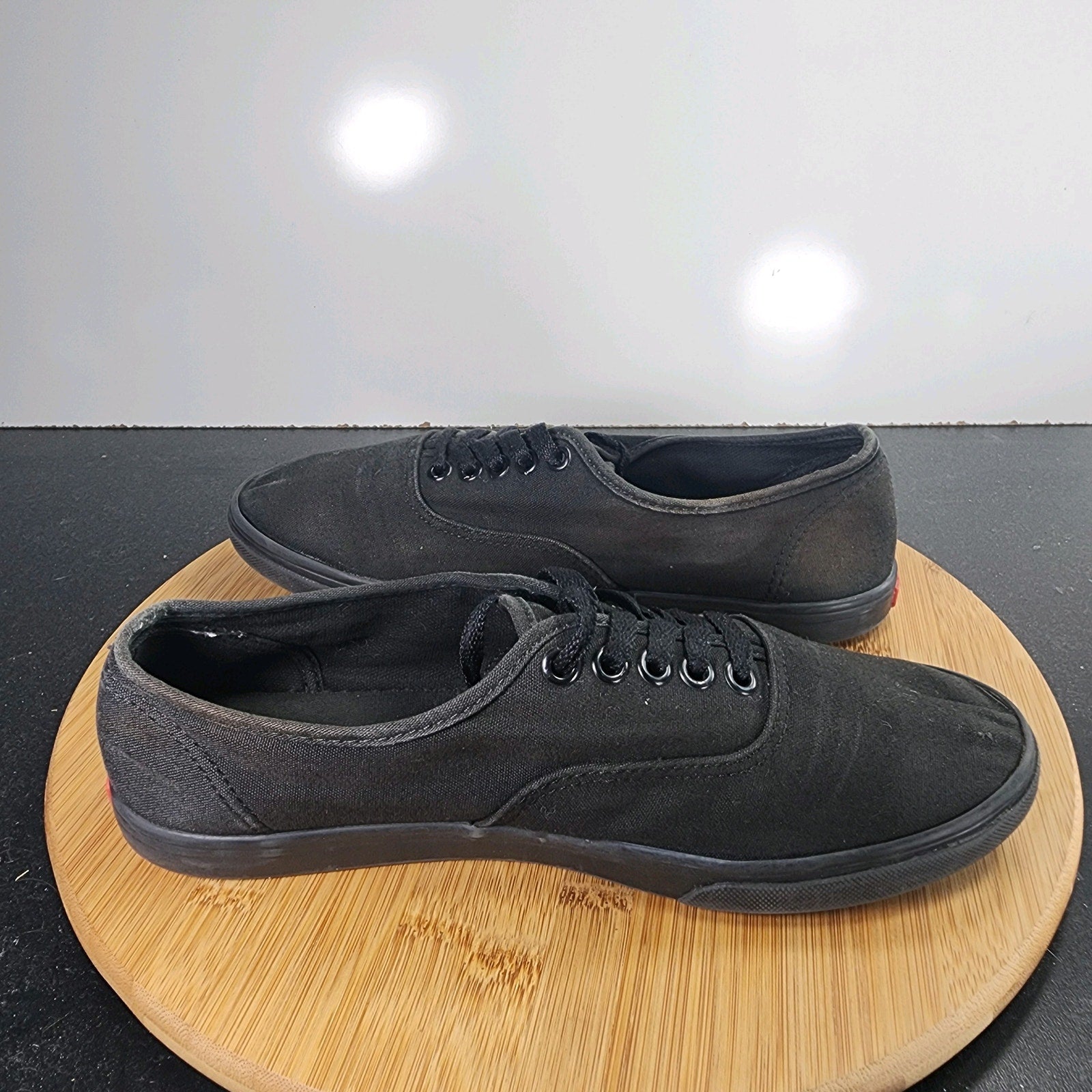 Women's Vans Authentic Sz 8.5 010186 Black Canvas Skatinig Casual Sneakers Shoes