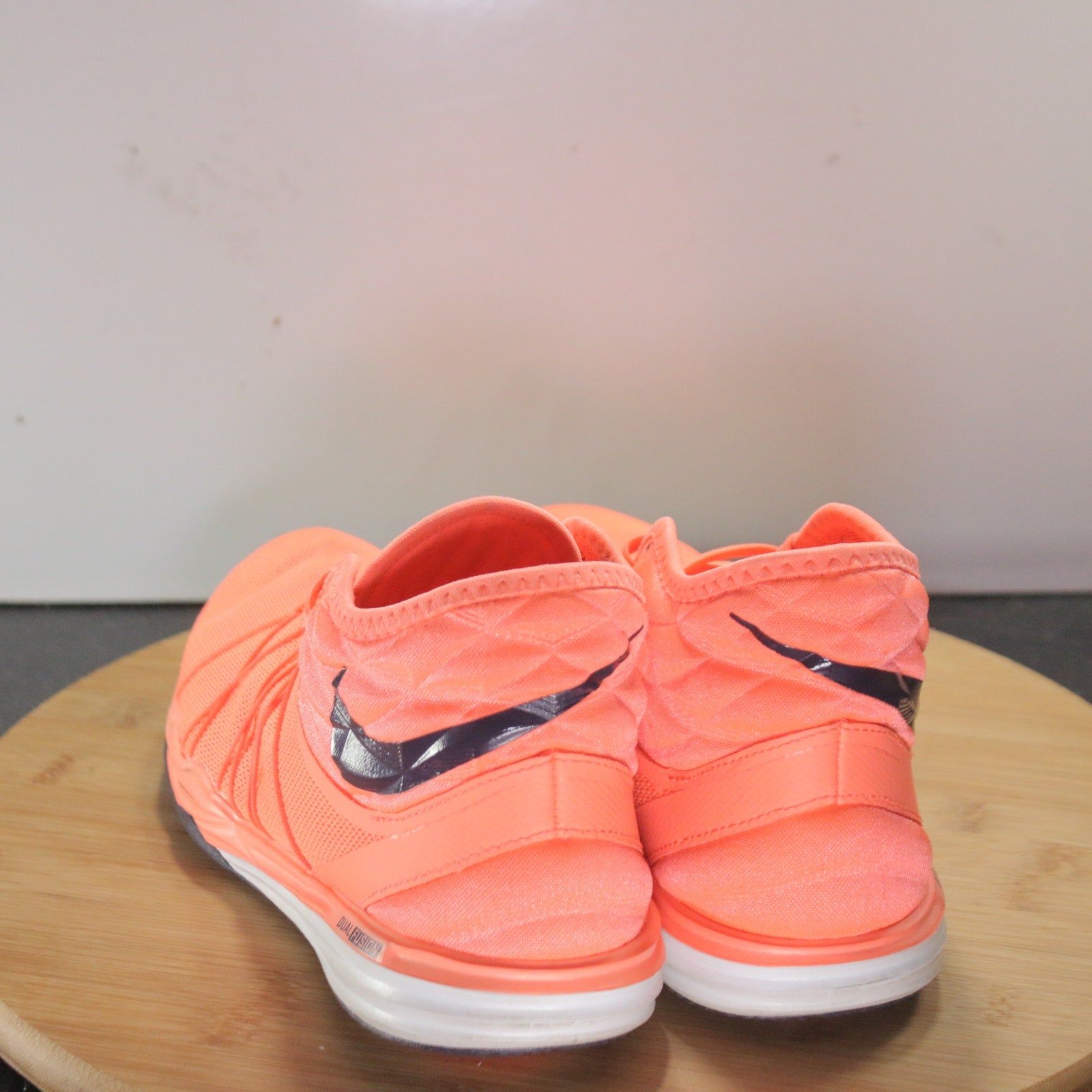 Nike Dual Fusion TR Hit Mid Size 6 Womens 008446 Orange Black Trainers Sneakers