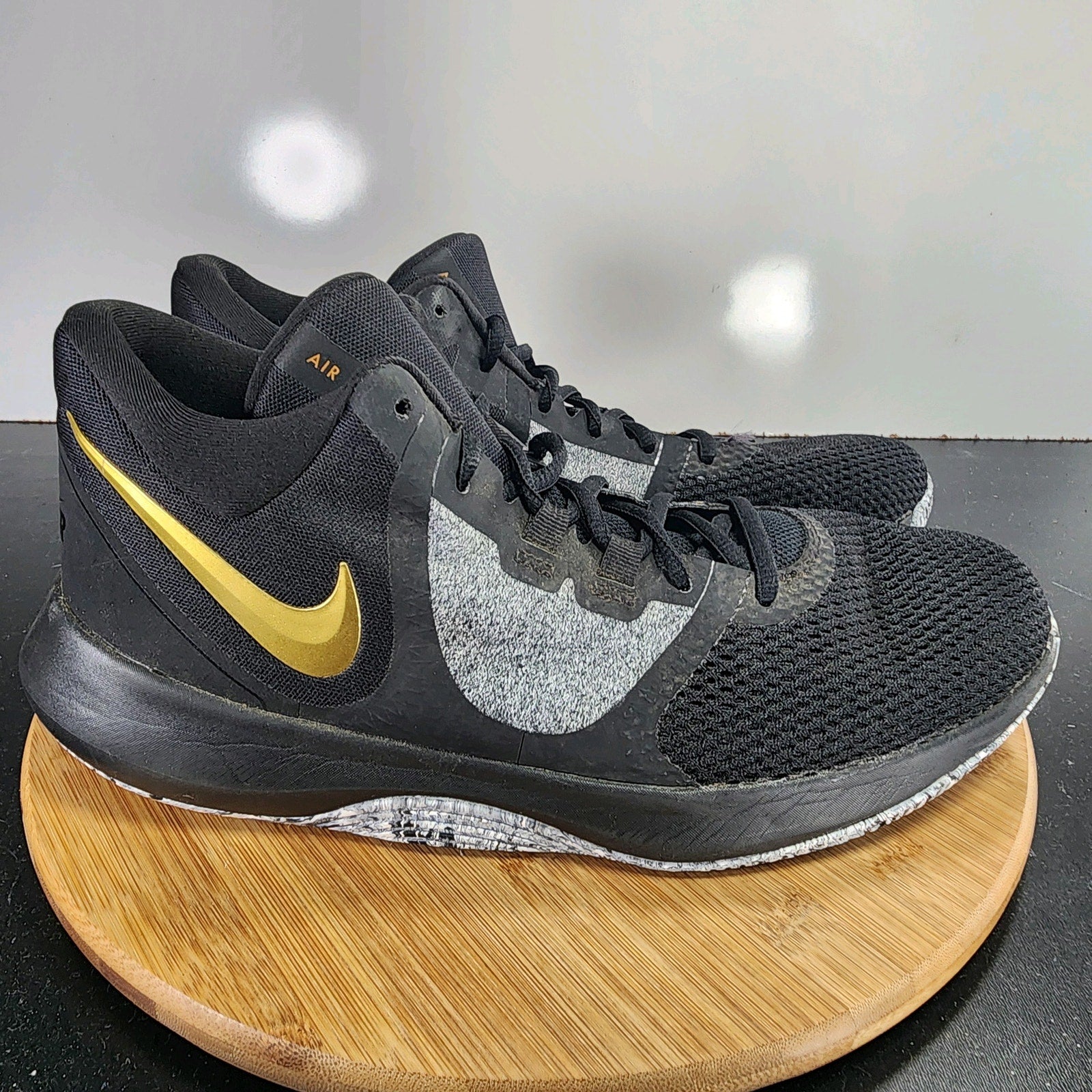 Nike Precision 2 Low Sz 11 Mens 009363 Black Metallic Gold Basketball Sneakers