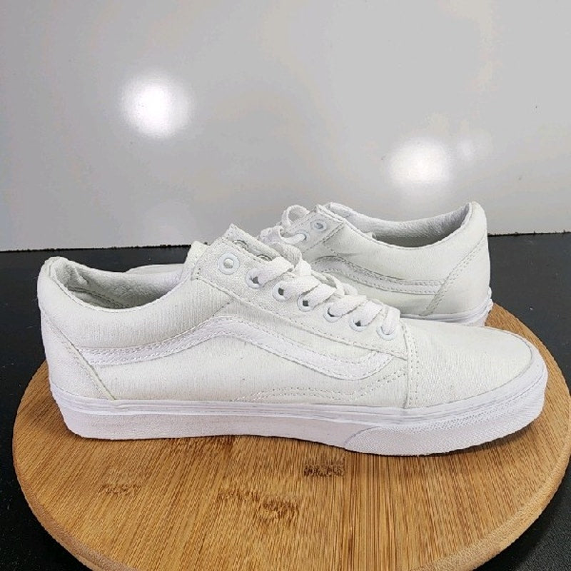 VANS Old Skool Low Sz 10Womens 009235 Triple White Canvas Skating Sneakers Shoes