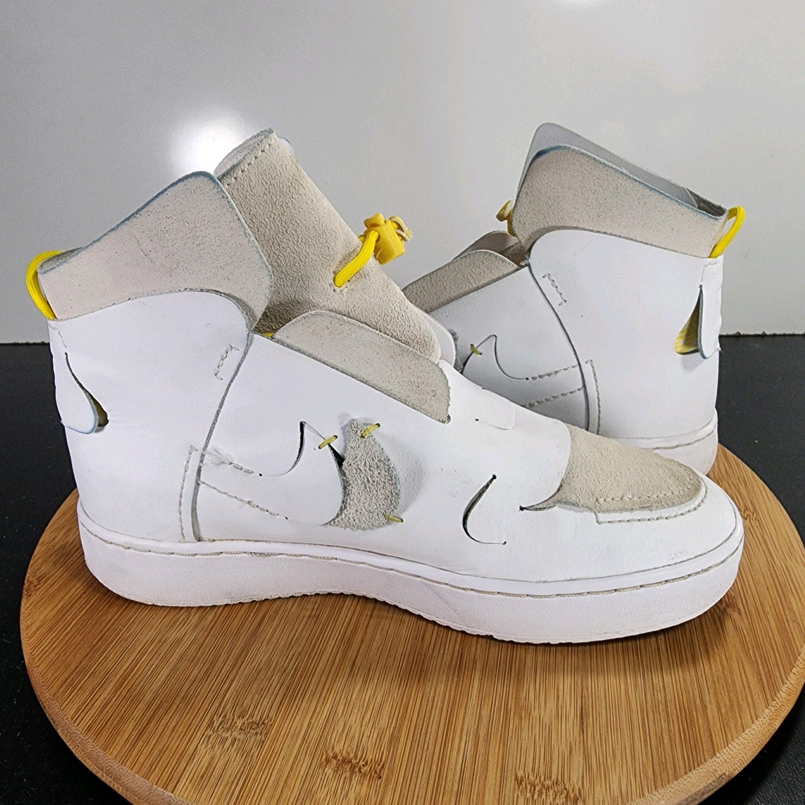 Nike Vandalized LX Mid Sz 8 Womens 009439 White Chrome Yellow Athletic Sneakers