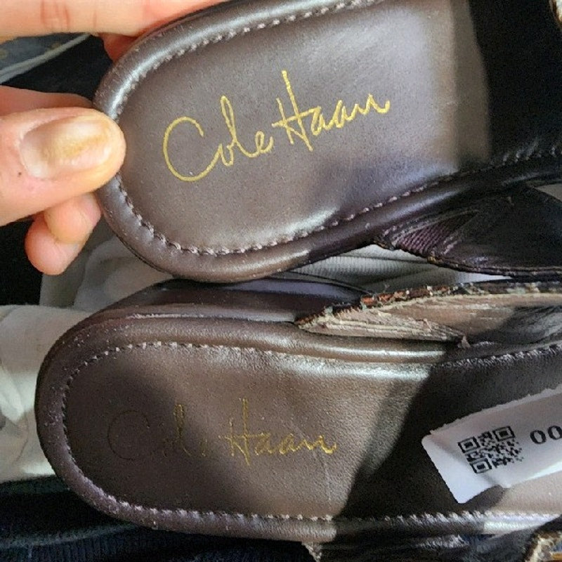 Cole Haan Air Maddy Sz 9.5 Womens 008847 Brown Patent Leather Wedge Thong Sandal