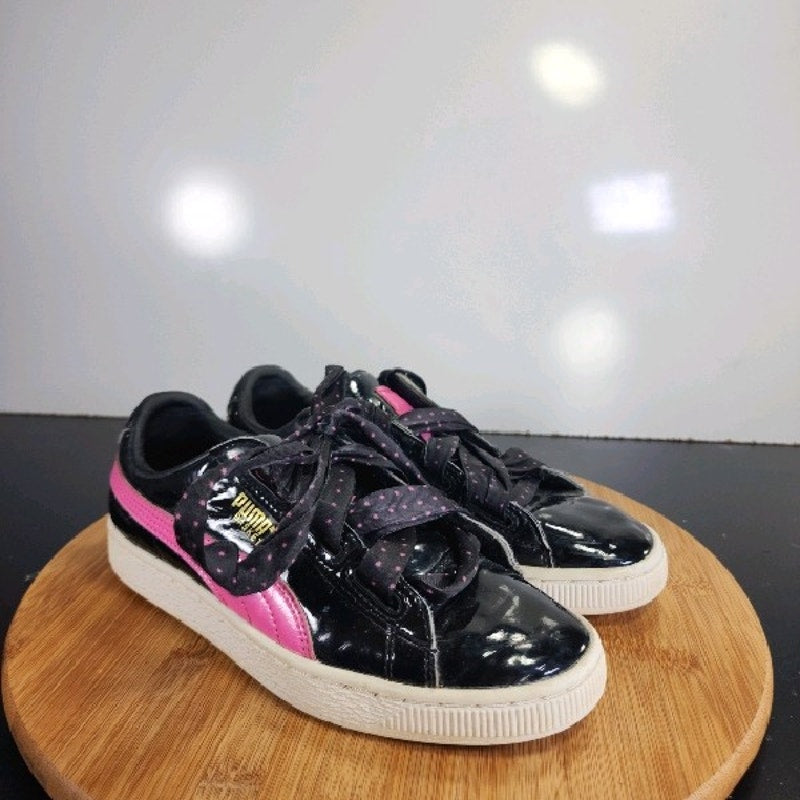 PUMA Basket Heart Low Sz 4 Big Kids 008984 Black Pink Patent Trainers Sneakers