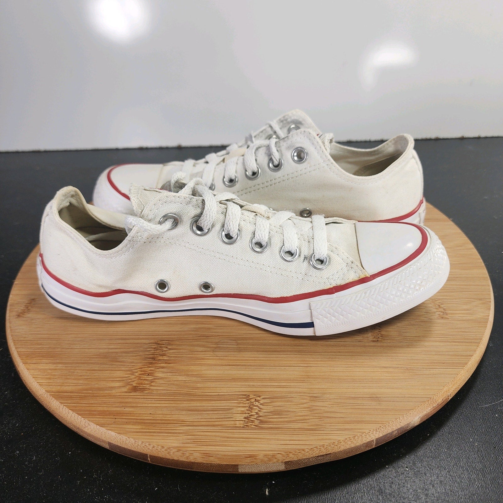 Womens Converse Chuck Taylor All Star Sz 7 009810 White Canvas Casual Sneakers