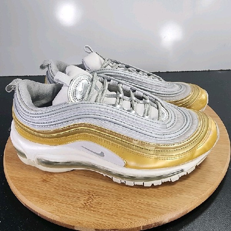 Nike Air Max 97 Low Sz 7.5 Womens 009122 Gray Gold Metallic Athletic Sneakers