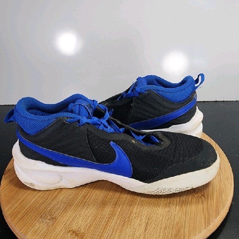 Nike Team Hustle D 10 Sz 7 Youth=8.5Womens 009201 Black Blue Basketball Sneakers