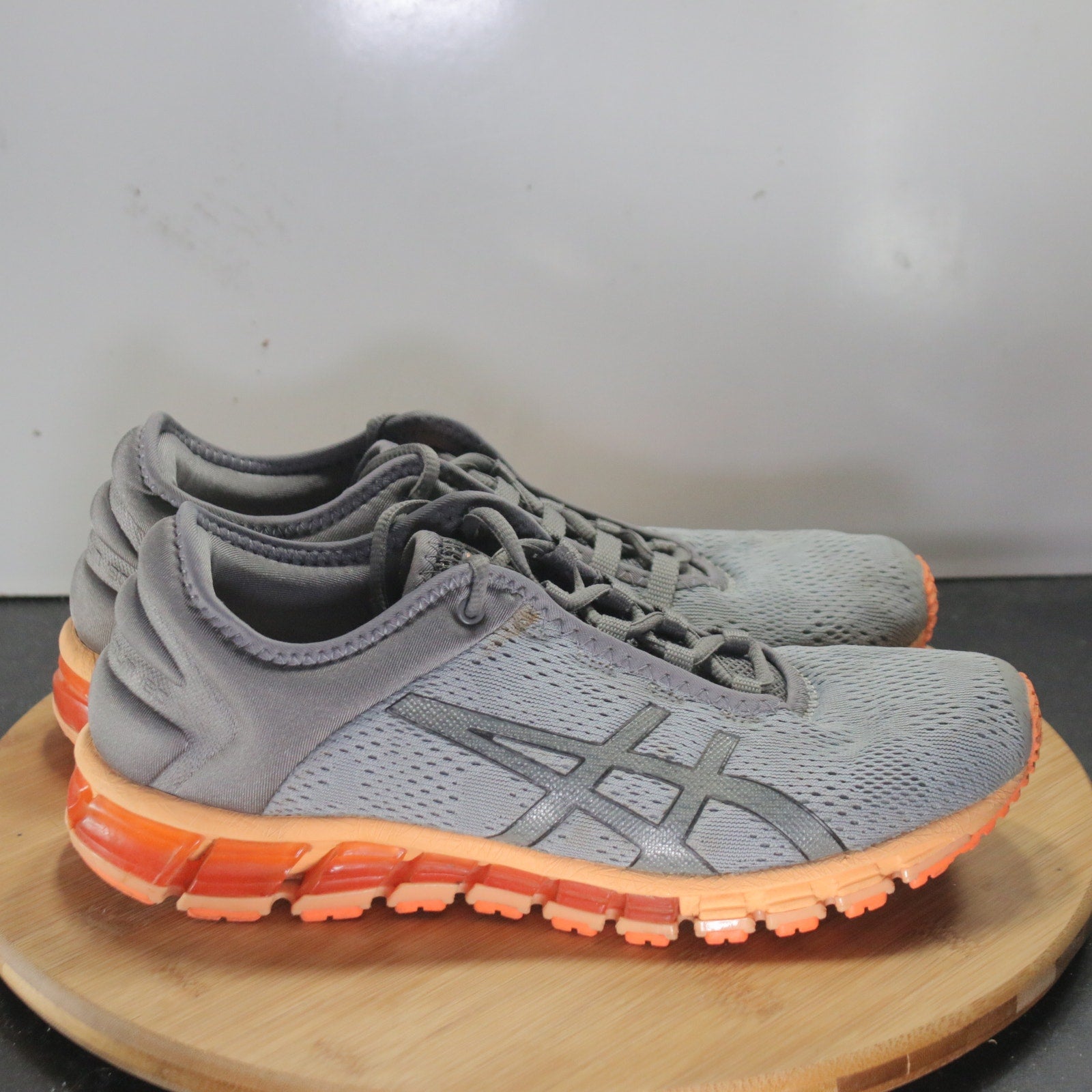 ASICS Gel Quantum 180 Sz 9 Womens 008306 Gray Orange Running Athletic Sneakers