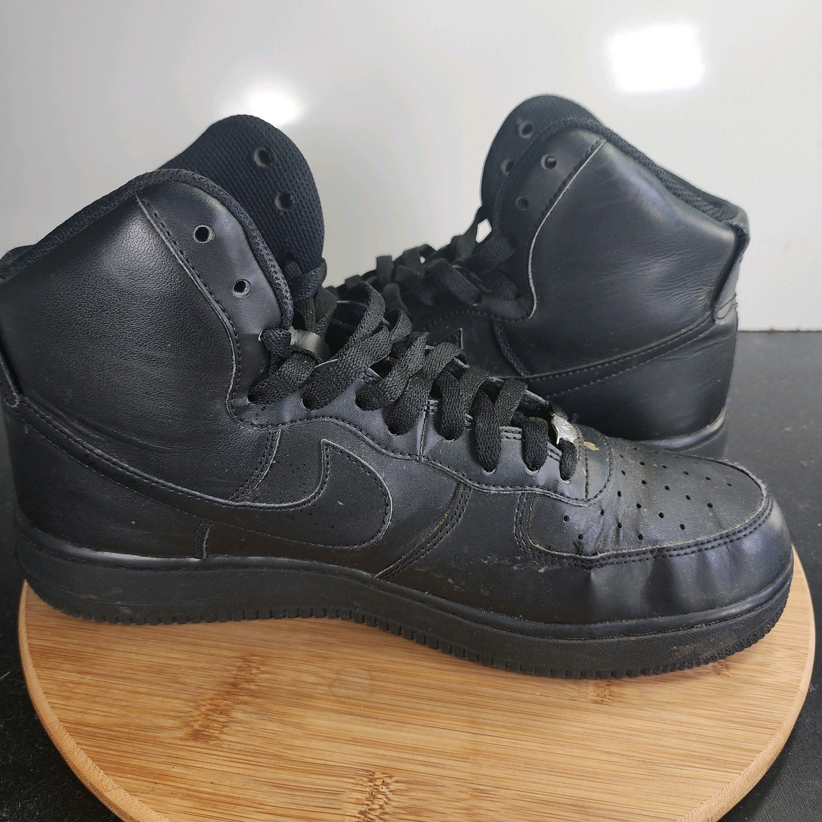 Men's Nike Af1 Air Force 1 Mid Sz 11 010031 Black Leather Basketball Sneakers